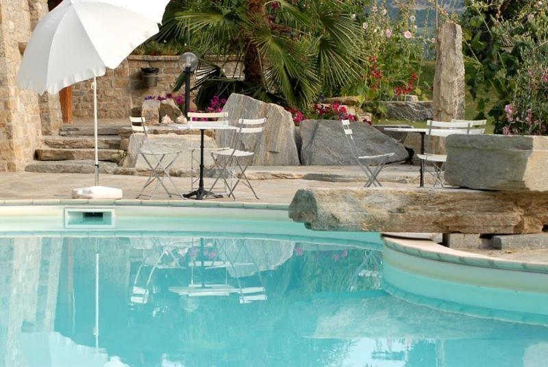 Agriturismo Sondrea Sinio Bagian luar foto