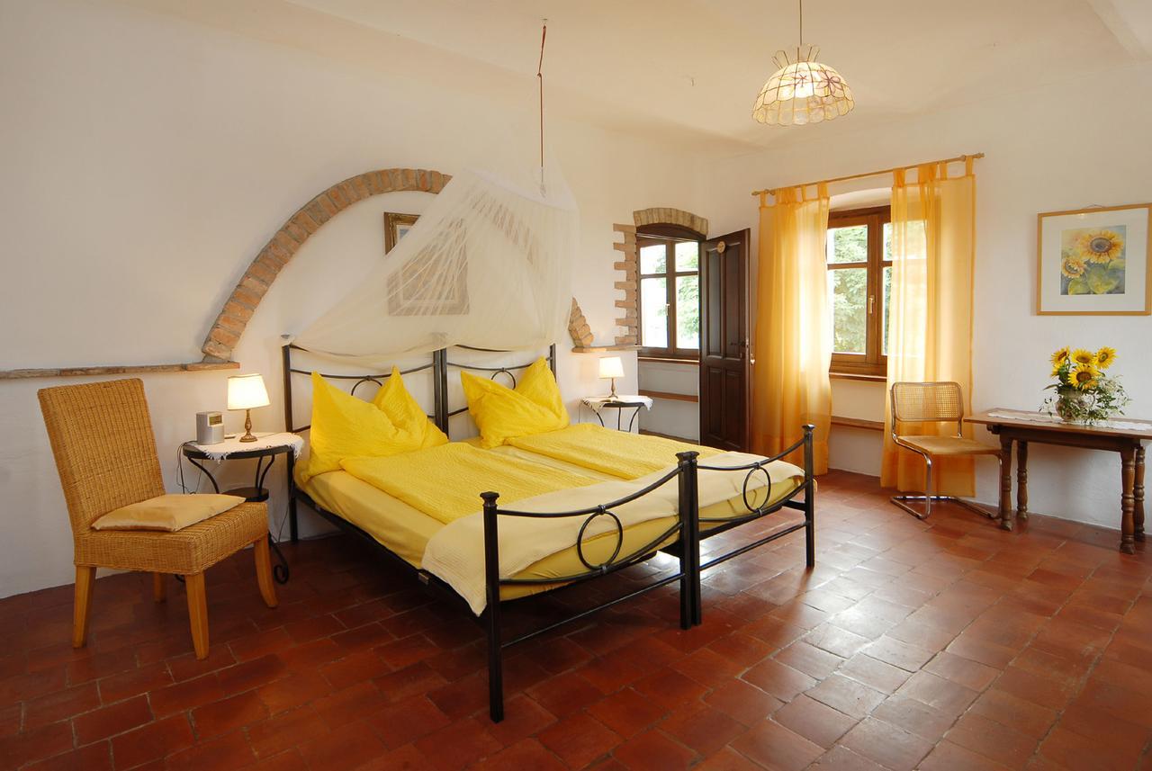 Agriturismo Sondrea Sinio Bagian luar foto