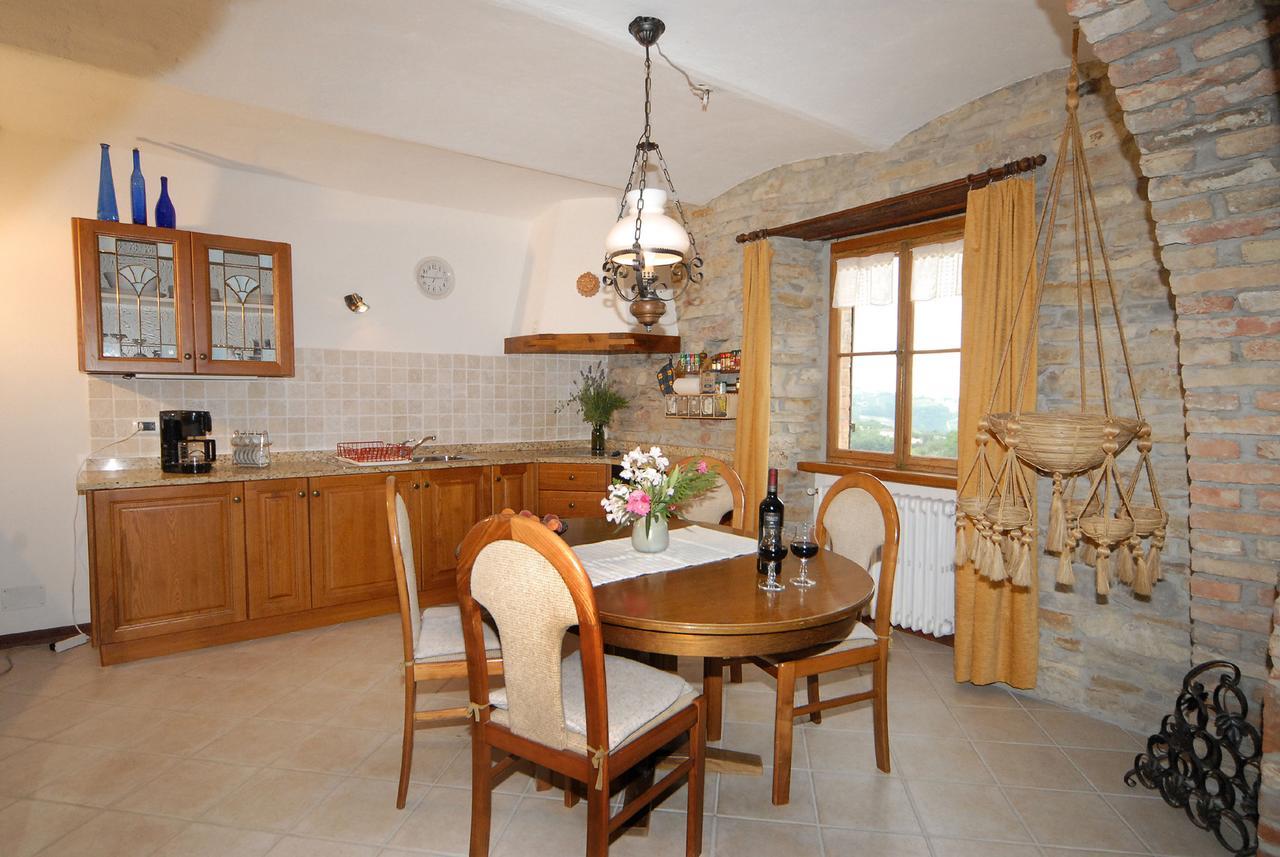 Agriturismo Sondrea Sinio Bagian luar foto